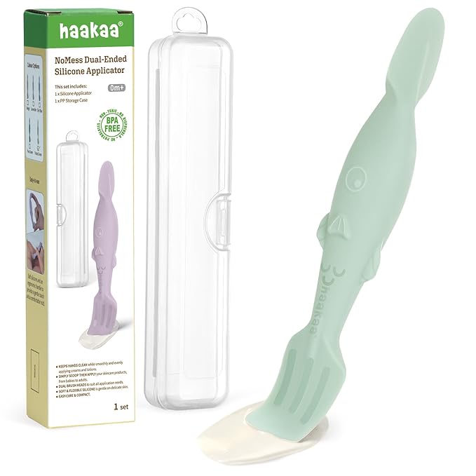 haakaa Baby Diaper Cream Spatula, NoMess Dual-Ended Silicone Diaper Rash Cream Applicator with Hygienic Case, Butt Spatula for Baby, Pastel Green