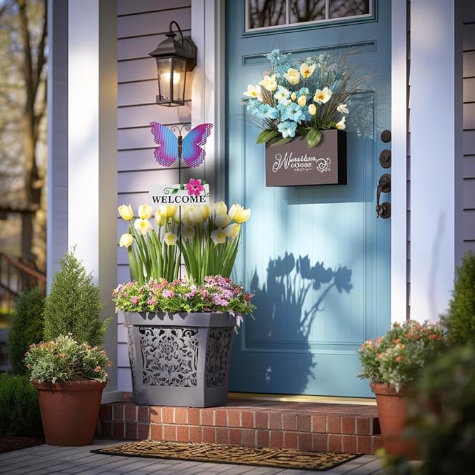 Veclotch Metal Butterfly Garden Stake,Rustic Butterfly Decorative Yard Stakes Metal Yard Art Ornaments Welcome Sign Outdoor Spring Garden Decor Patio Lawn Porch Pathway Decor (Butterfly)