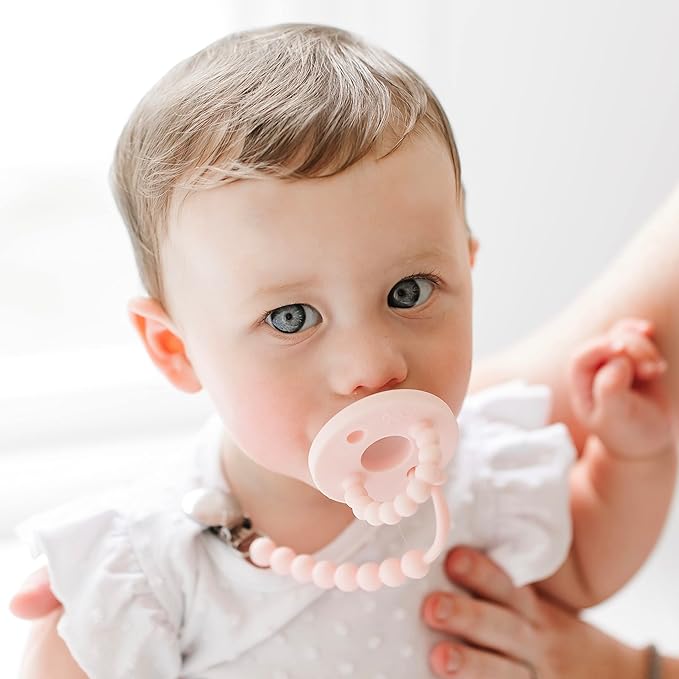 Ryan & Rose Cutie Clip Judy - Pacifier Clip Holder Silicone (Judy, Pink)